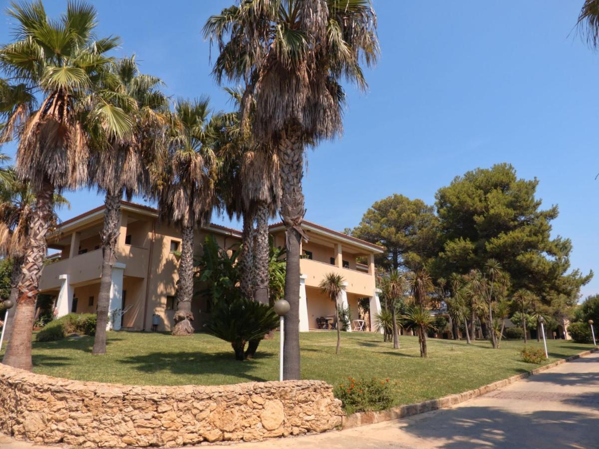 Th Le Castella - Baia Degli Dei Village Exteriér fotografie