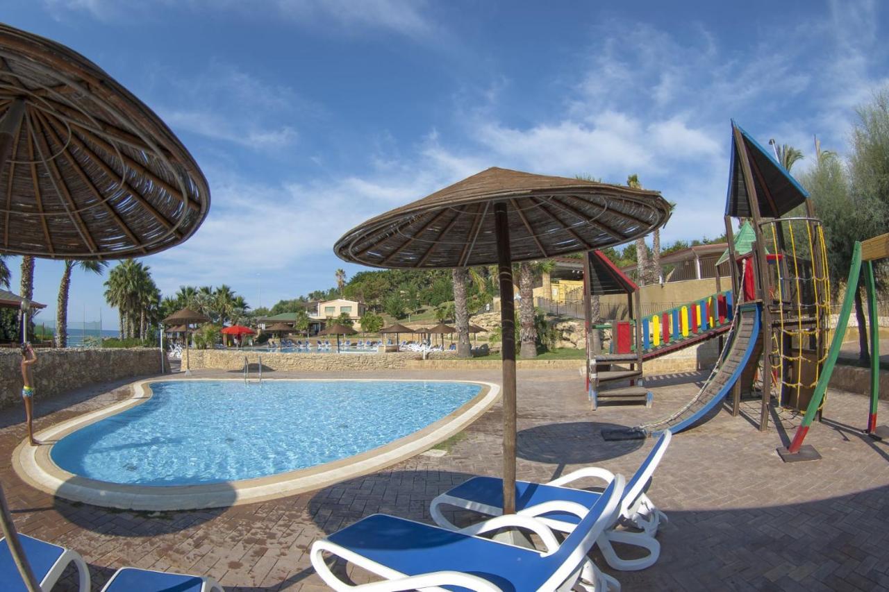 Th Le Castella - Baia Degli Dei Village Exteriér fotografie